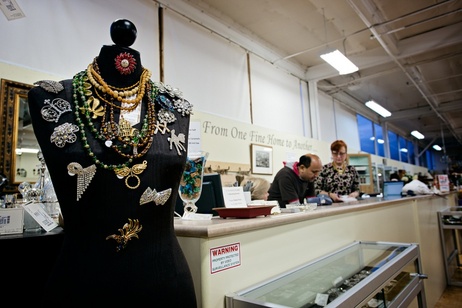Vintage jewellery from Of Things Past