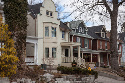 Riverdale House4